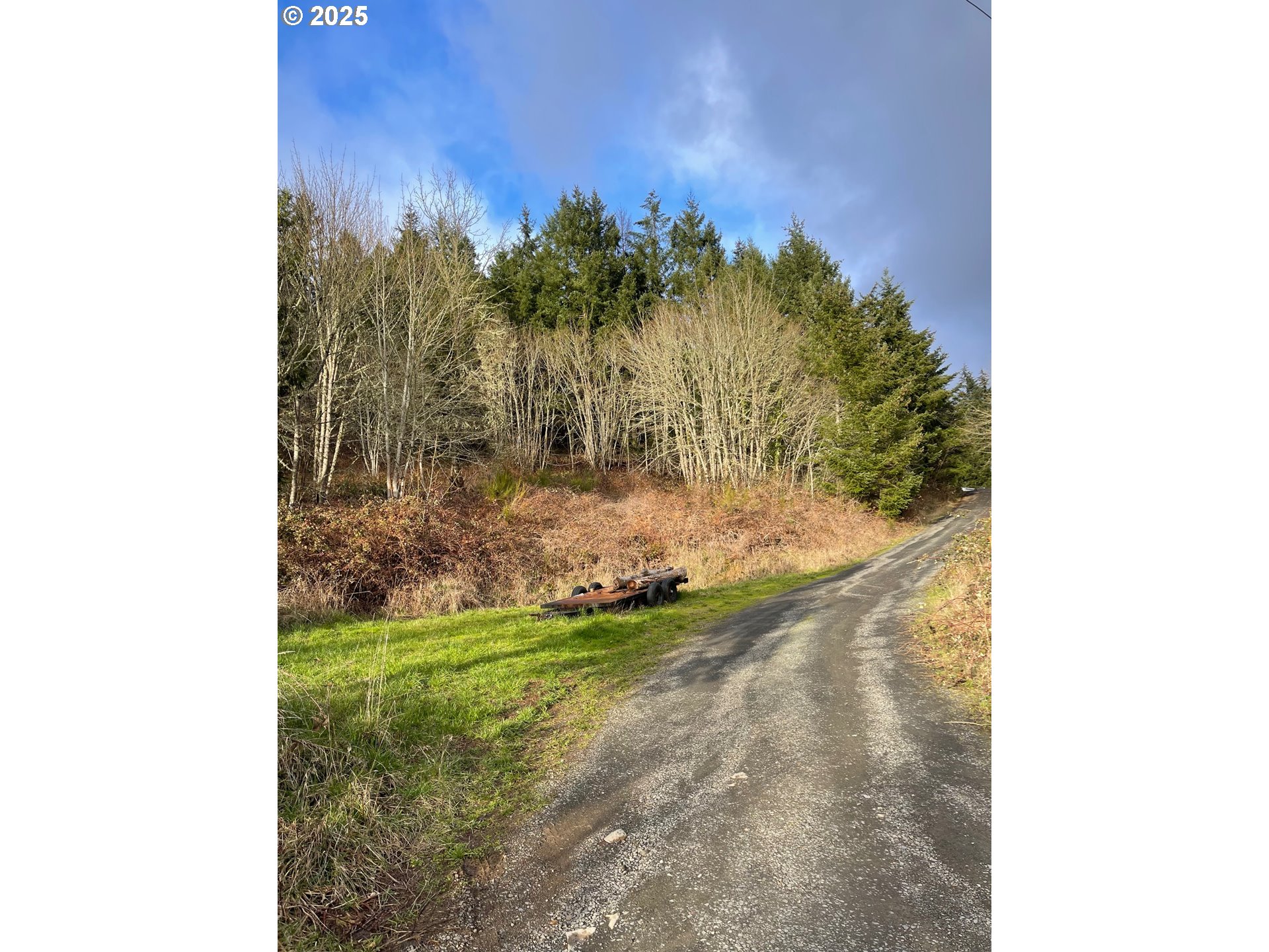 33861 Row River Road Cottage Grove, OR 97424 - Photo 1 of 8
