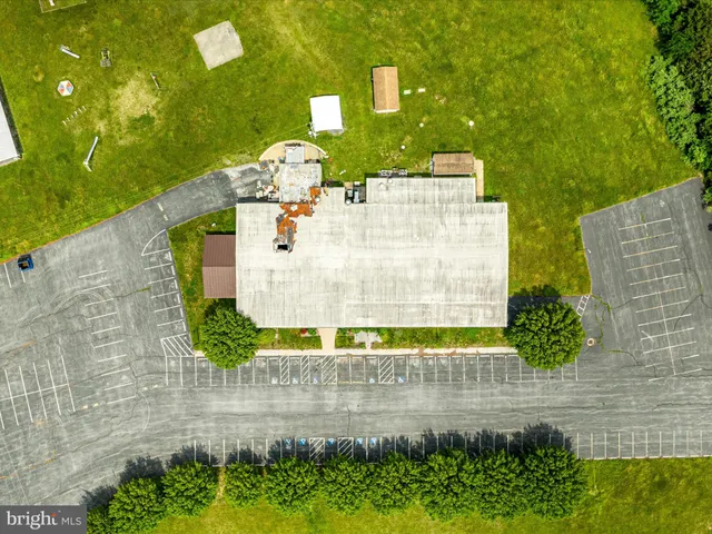 $1,100,000 | 572 Red Bud Road, Strasburg, VA 22657