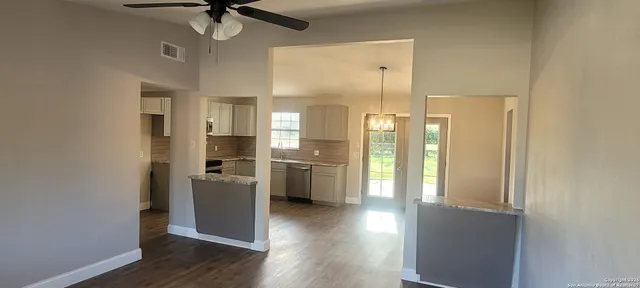 $289,000 | 141 Trudy Lane, Universal City, TX 78148