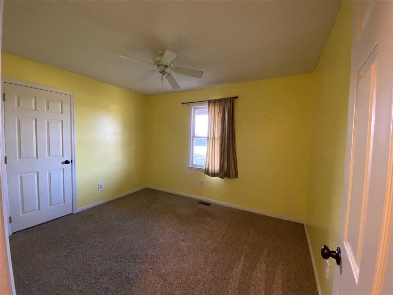 1141 Mt Lebanon Road Campobello, SC 29322 - Photo 6 of 12