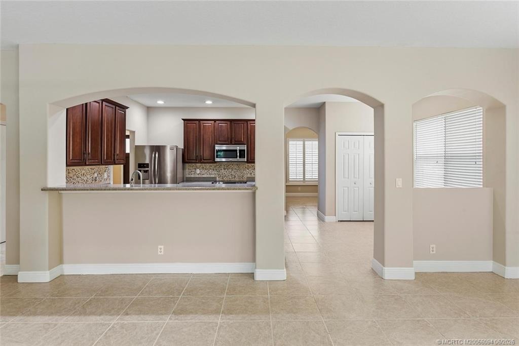 2029 Southwest Panther Trace Stuart, FL 34997 - Photo 10 of 46