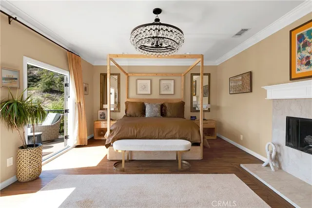 $2,850,000 | 184 Halsbury Court, Lake Sherwood, CA 91361