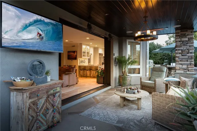 $2,850,000 | 184 Halsbury Court, Lake Sherwood, CA 91361