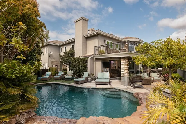 $2,850,000 | 184 Halsbury Court, Lake Sherwood, CA 91361