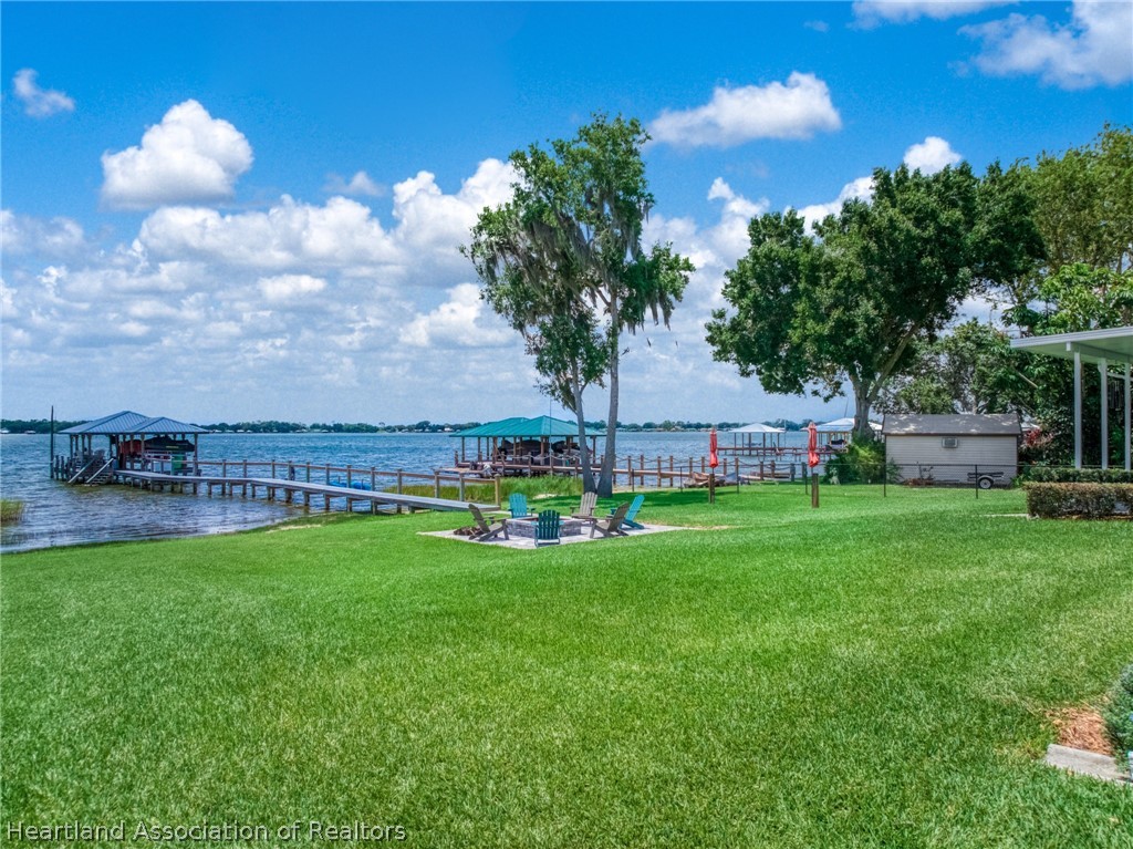 208 Cloverleaf Road Lake Placid, FL 33852 - Photo 33 of 41