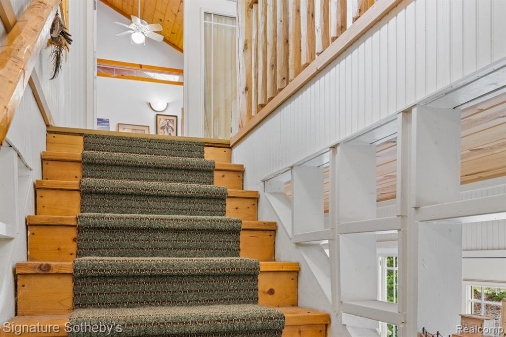 11436 Lakeview Road Northeast Kalkaska, MI 49646 - Photo 13 of 29