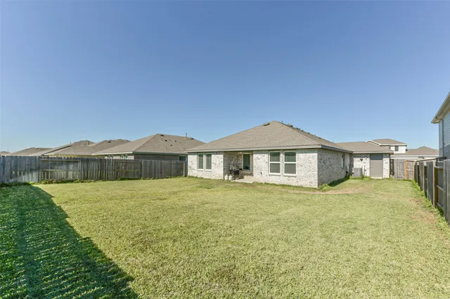 $2,350 | 712 Brazos Trail, Dayton, TX 77535