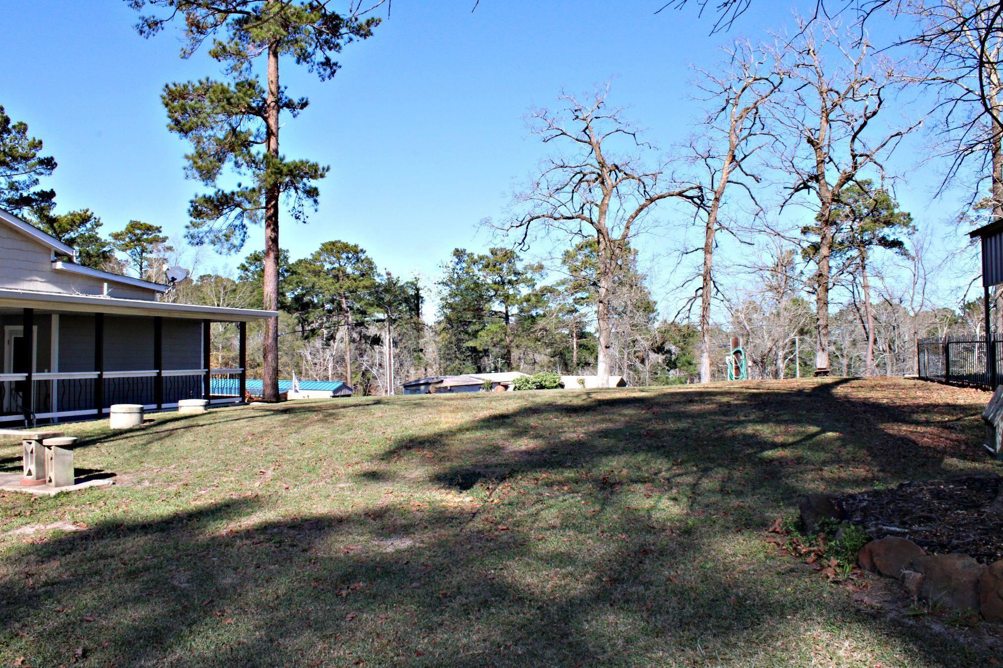 140 East Ridgecrest Drive Hemphill, TX 75948 - Photo 7 of 8