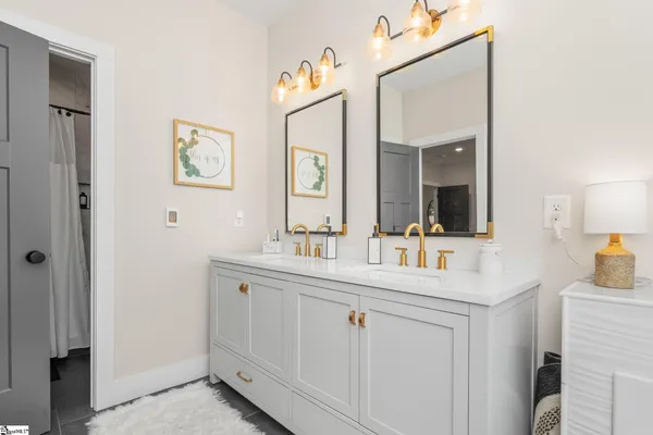 $589,000 | 254 North Suber Road, Greer, SC 29651