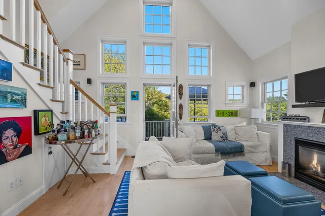 $1,999,000 | 21 Bradford Street Extension, Unit U8, Provincetown, MA 02657