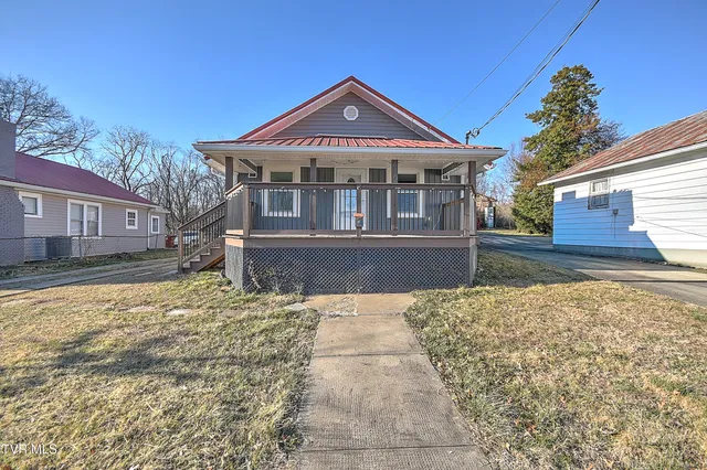 $289,000 | 410 West Highland Road, Johnson City, TN 37604