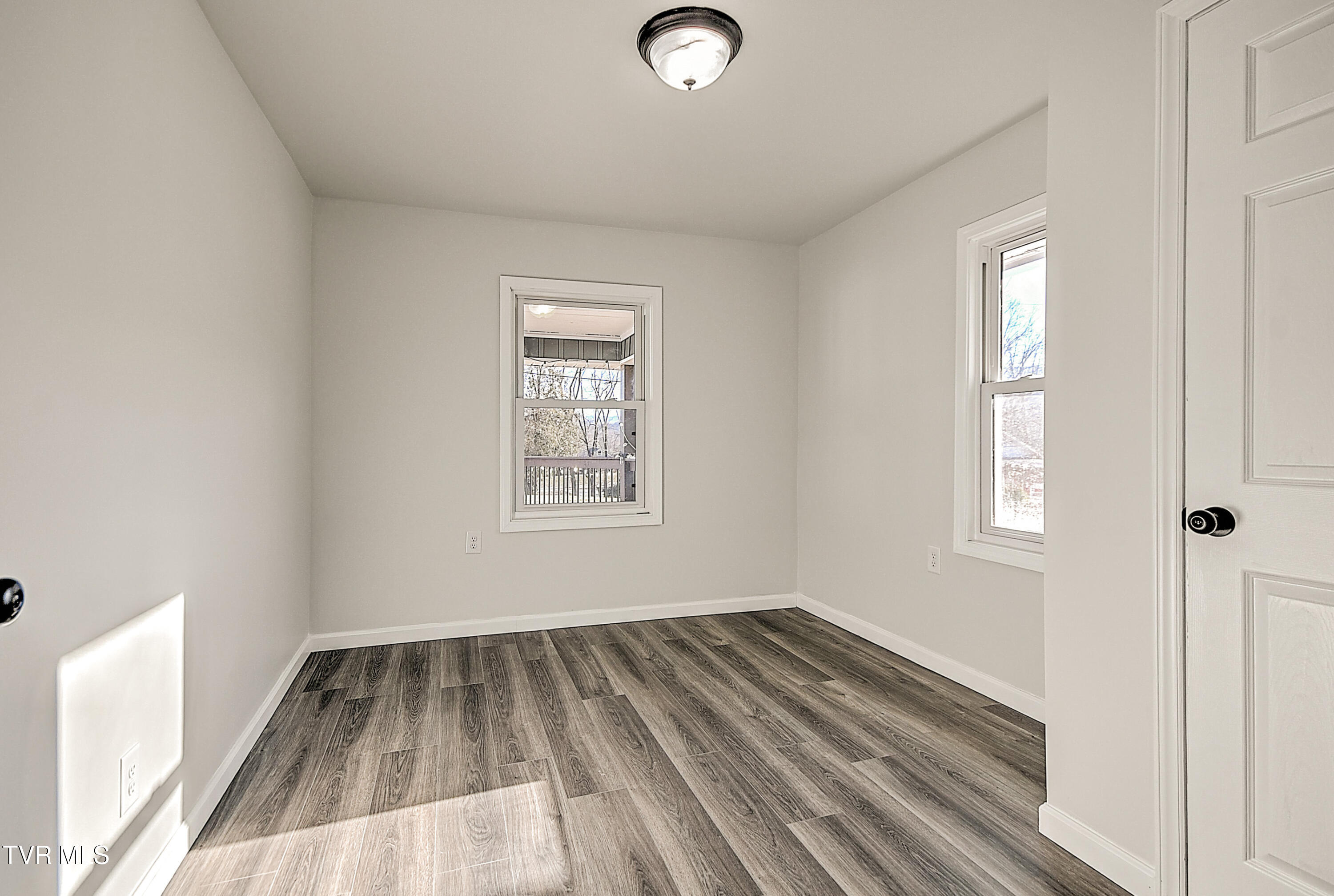 410 West Highland Road Johnson City, TN 37604 - Photo 20 of 30 410 W Highland MA-22