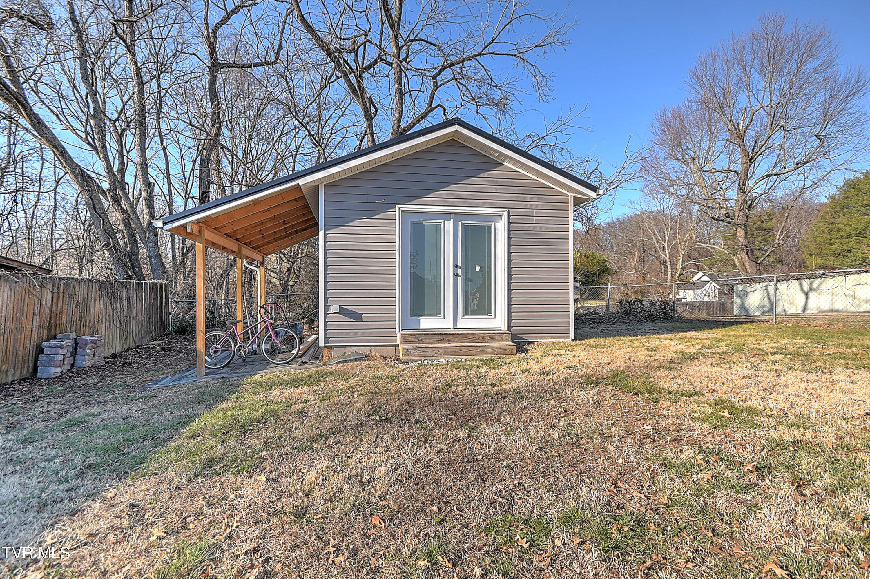 410 West Highland Road Johnson City, TN 37604 - Photo 25 of 30 410 W Highland MA-27