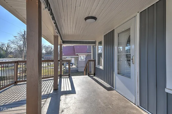 $274,550 | 410 West Highland Road, Johnson City, TN 37604