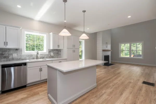 $555,000 | 7 Daybreak Lane, Unit 3, Windham, ME 04062