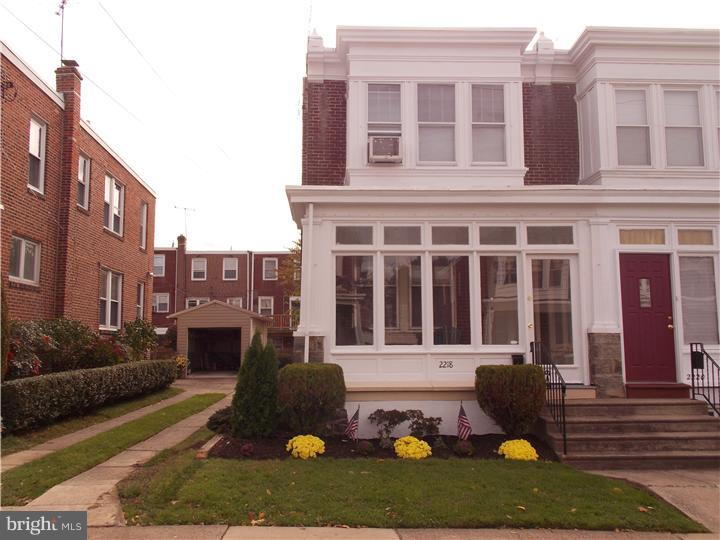 2218 Manor Road Upper Darby, PA 19082 - Photo 2 of 25