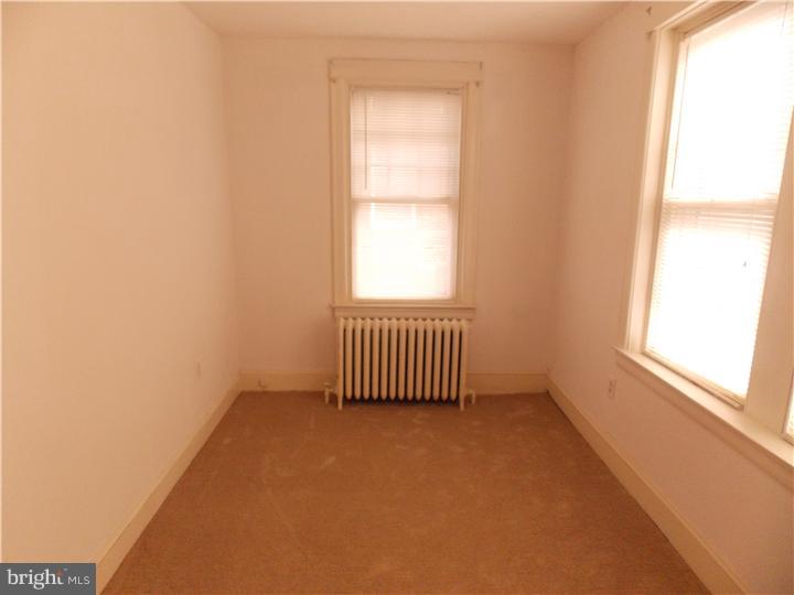 2218 Manor Road Upper Darby, PA 19082 - Photo 21 of 25