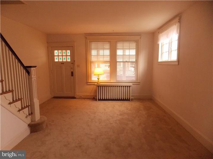 2218 Manor Road Upper Darby, PA 19082 - Photo 6 of 25