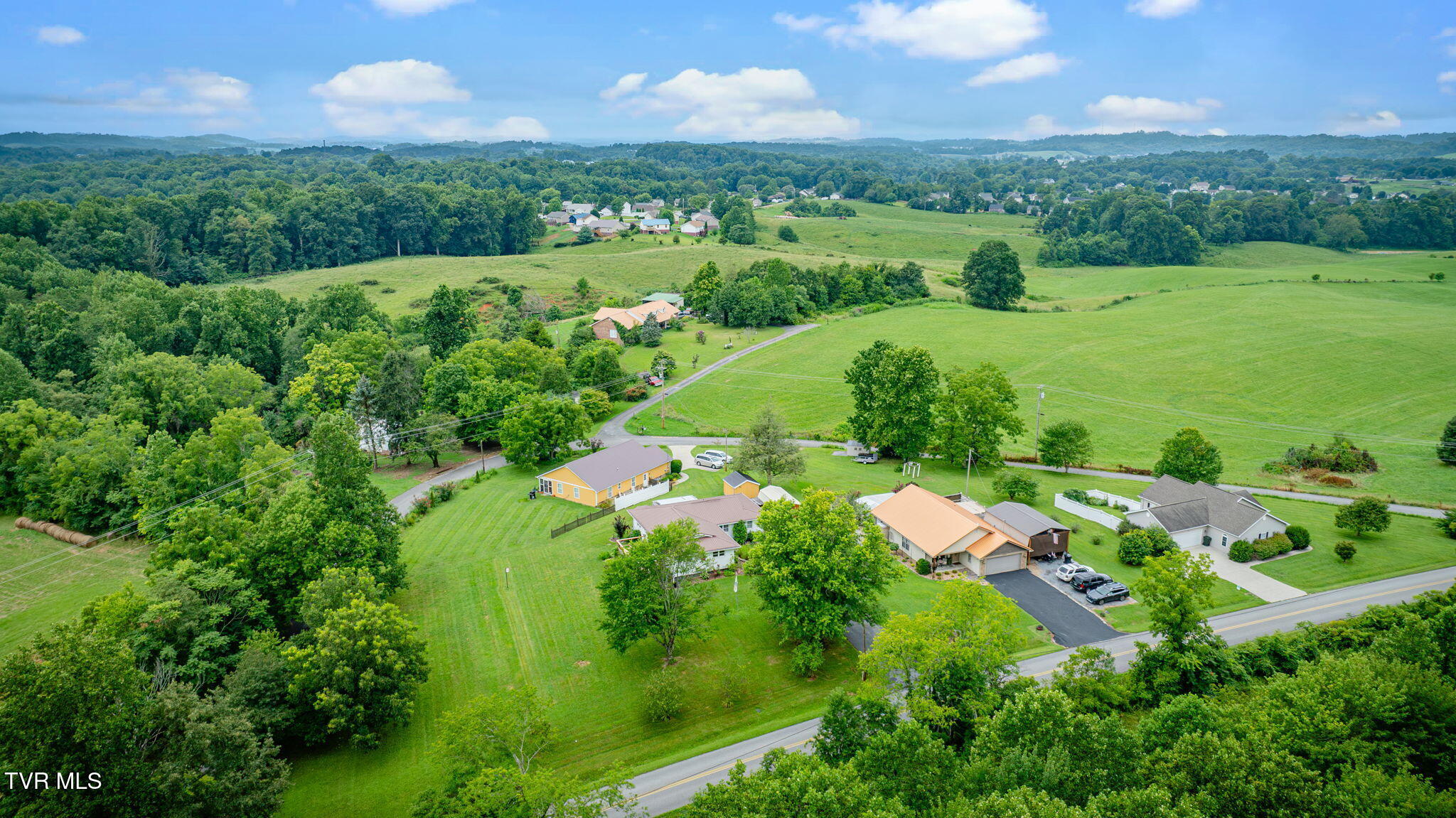 1010 Mill Springs Road Jonesborough, TN 37659 - Photo 33 of 37 102