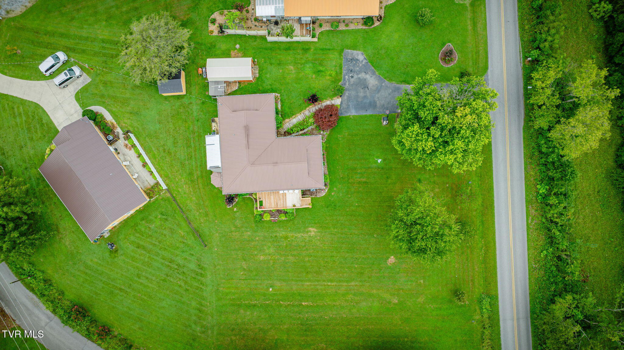 1010 Mill Springs Road Jonesborough, TN 37659 - Photo 36 of 37 105