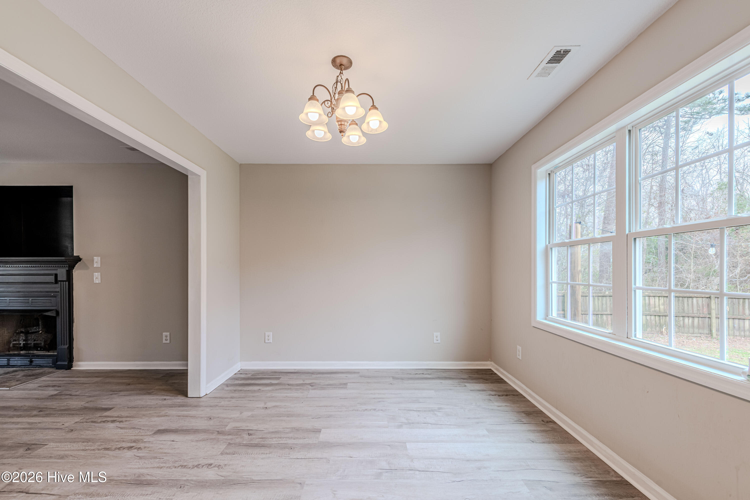 213 Loren Road Hubert, NC 28539 - Photo 20 of 78 Formal dining room