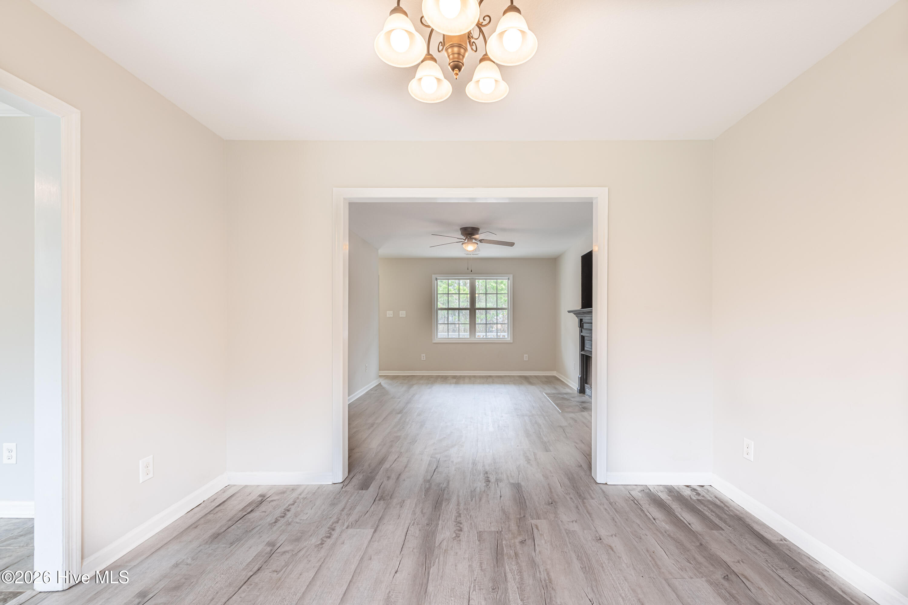 213 Loren Road Hubert, NC 28539 - Photo 23 of 78 Formal dining room
