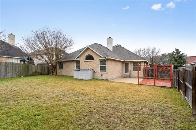$1,995 | 1111 Springbrook Road, Pflugerville, TX 78660