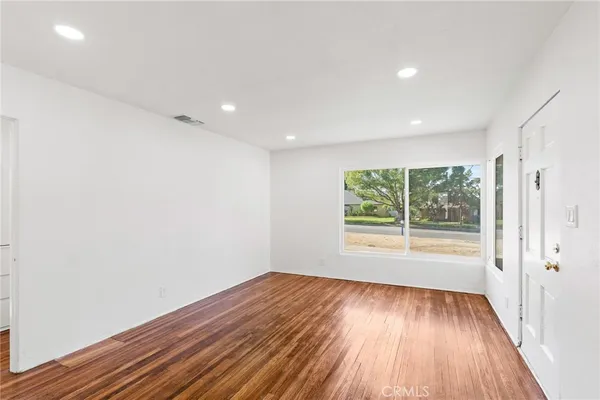 $2,795 | 168 East Highland Avenue, Redlands, CA 92373