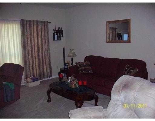 182 Nickel Loop Slidell, LA 70458 - Photo 4 of 8