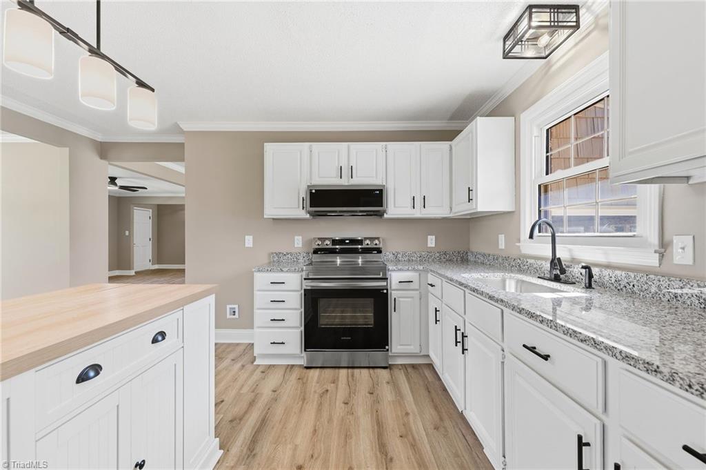 3402 Edgefield Road Greensboro, NC 27409 - Photo 21 of 46 Gallery Image 21