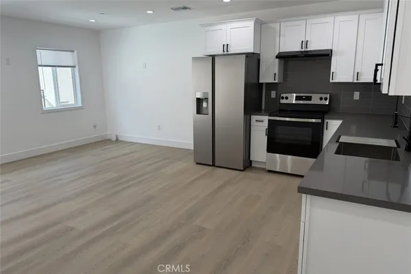 $2,800 | 14018 Hubbard Street, Sylmar, CA 91342