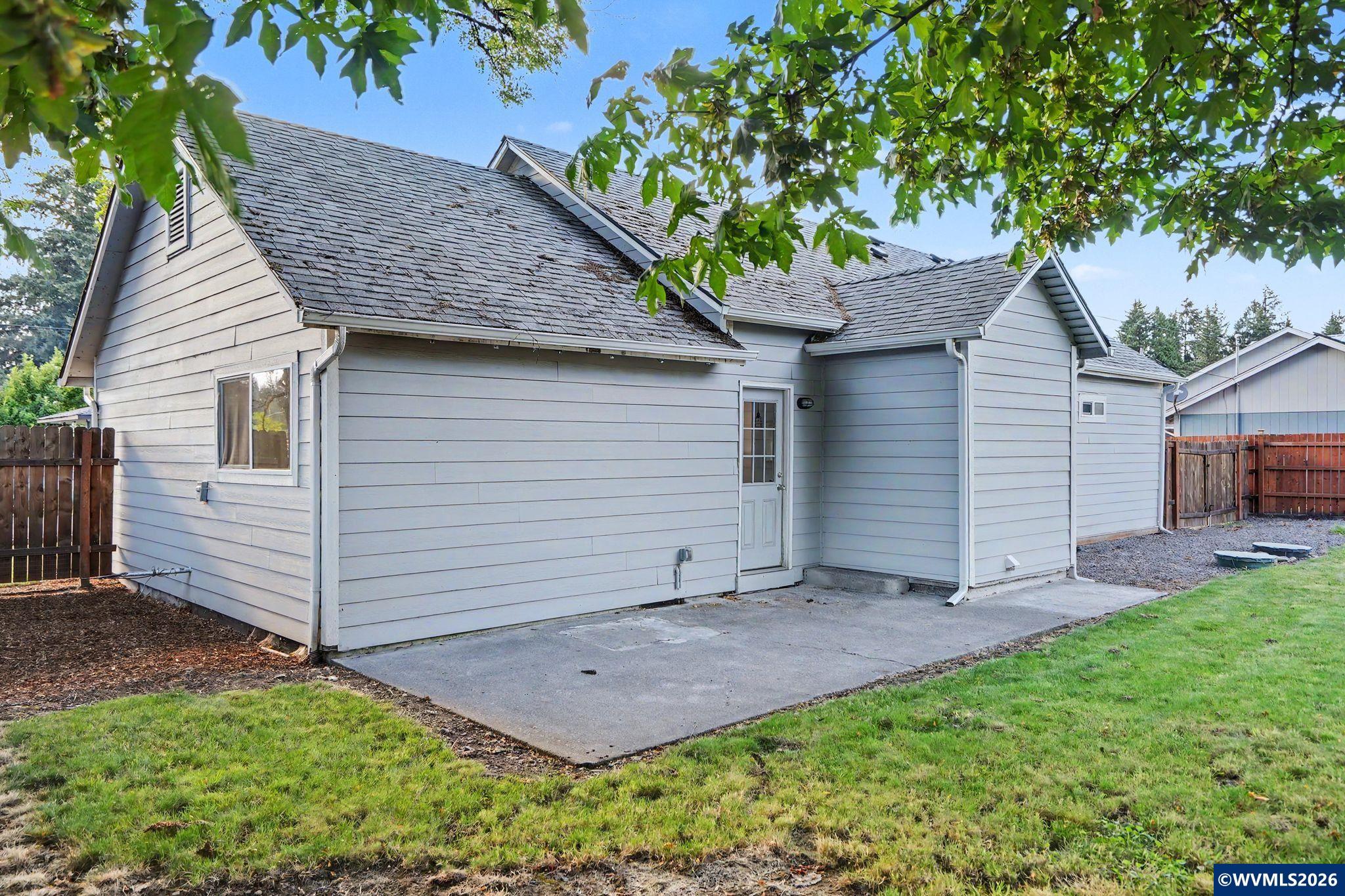 264 7th Street Lyons, OR 97358 - Photo 28 of 32