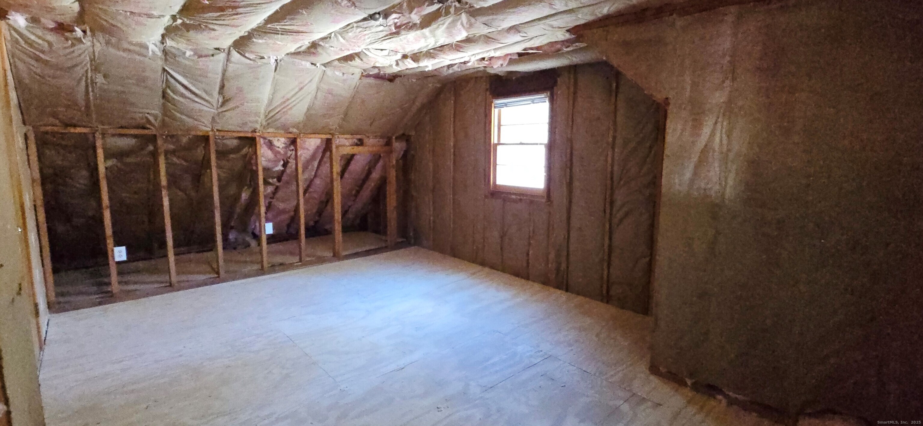 14 West Forrest Drive Enfield, CT 06082 - Photo 15 of 15 a view of a room with a door