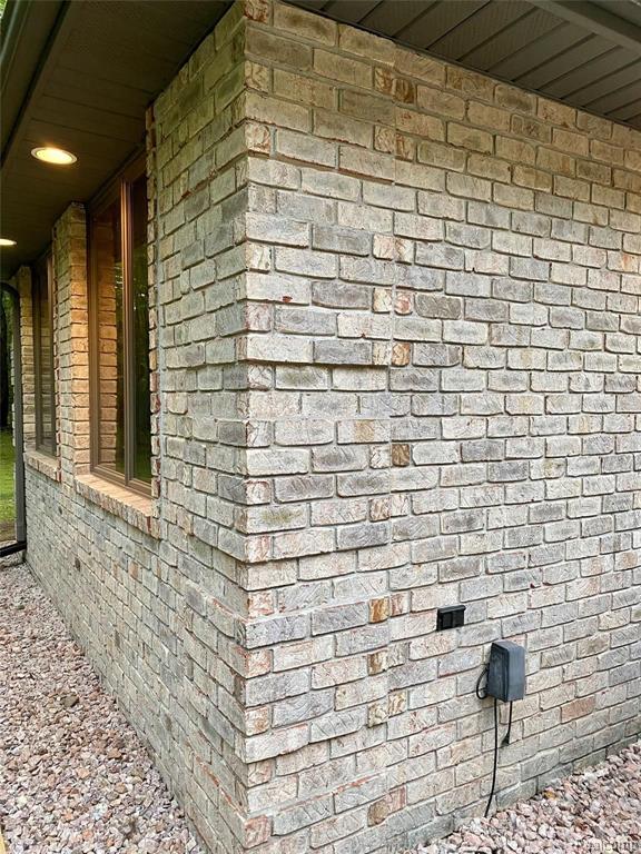 7316 Bryce Road North Street, MI 48049 - Photo 8 of 96