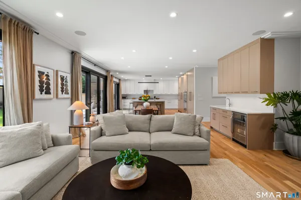 $2,950,000 | 36 Bauer Pl Extension, Westport, CT 06880