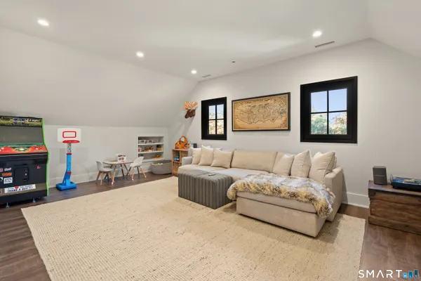 $2,950,000 | 36 Bauer Pl Extension, Westport, CT 06880