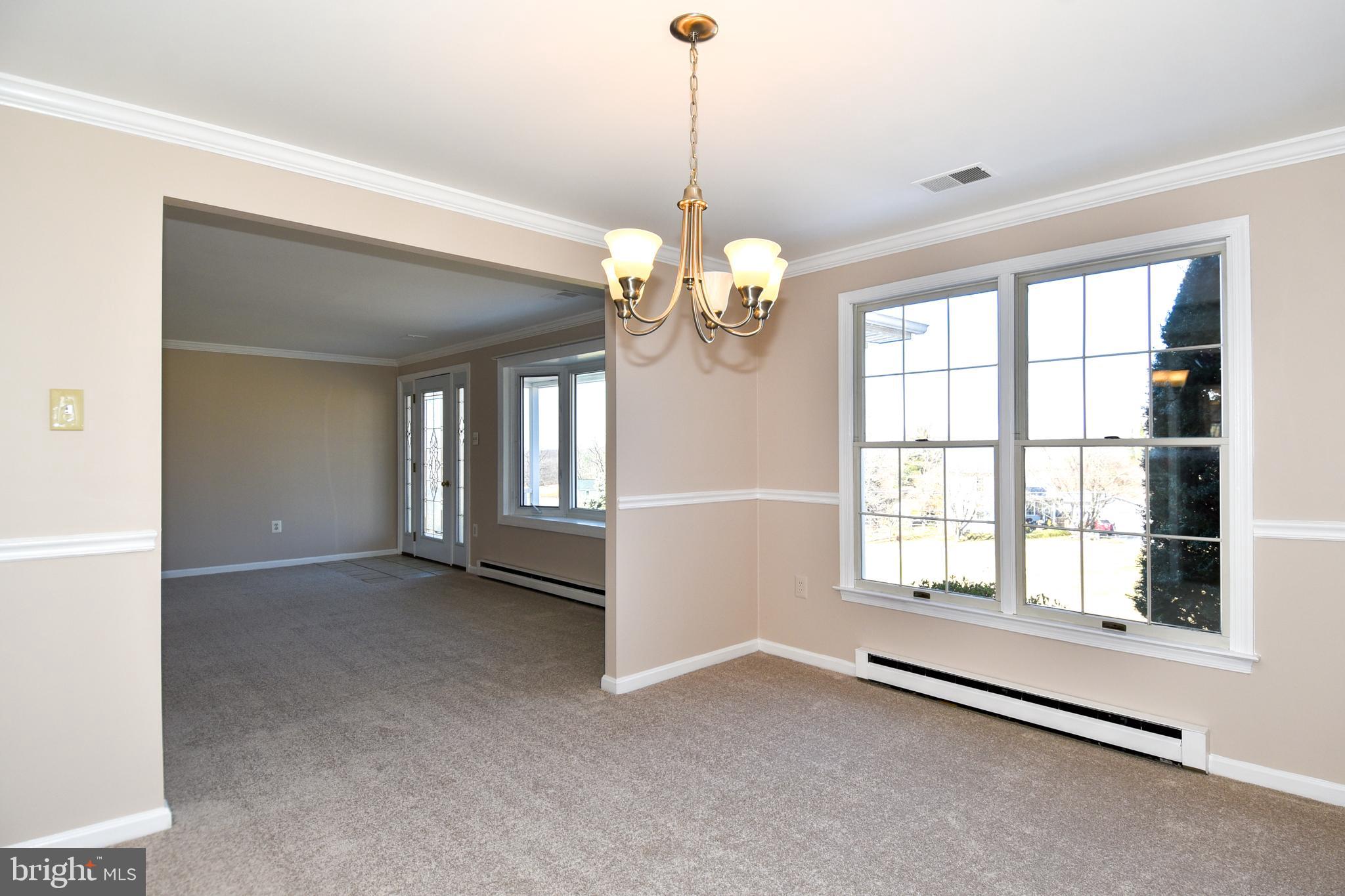 27111 Purdum Road Damascus, MD 20872 - Photo 11 of 84 DINING ROOM HAS NEW CARPET FRESHLY PAINTED