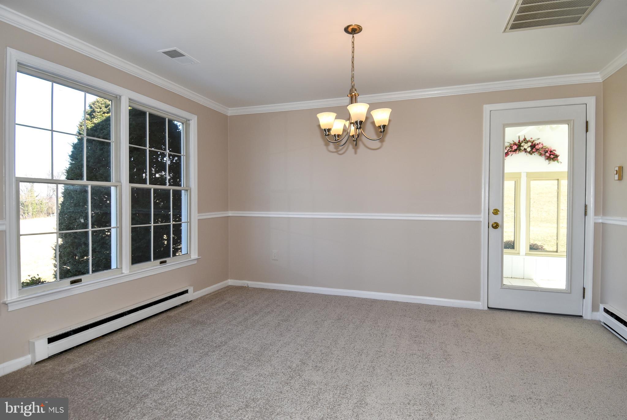 27111 Purdum Road Damascus, MD 20872 - Photo 12 of 84 DINING ROOM DOOR ENTRACE TO SUN ROOM