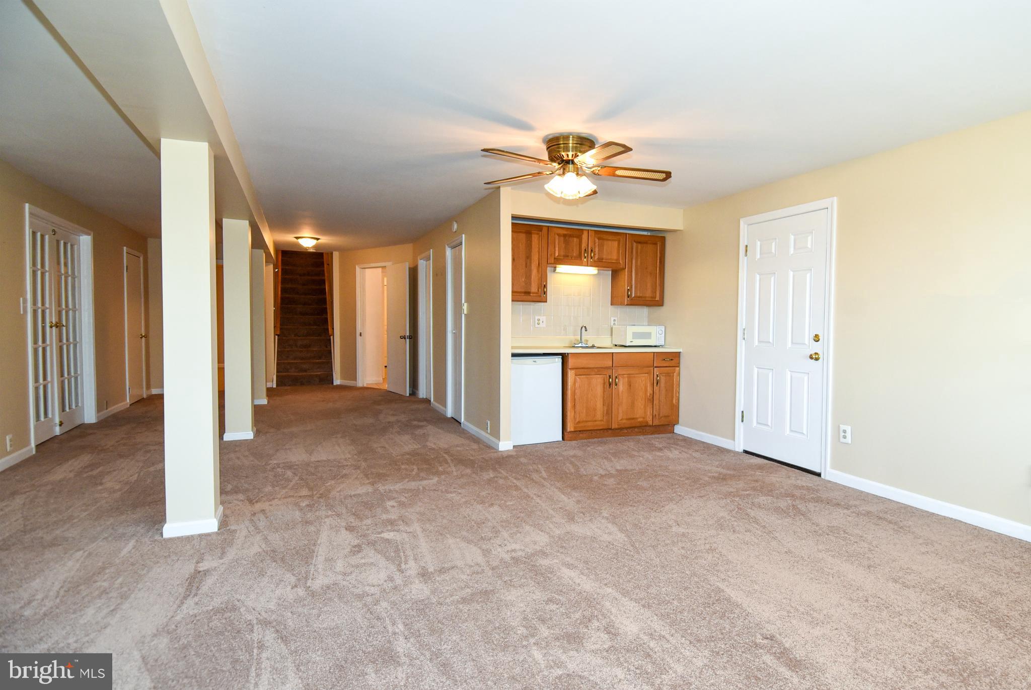 27111 Purdum Road Damascus, MD 20872 - Photo 37 of 84 LL FAMILY ROOM HAS LIGHTED CEILING FAN