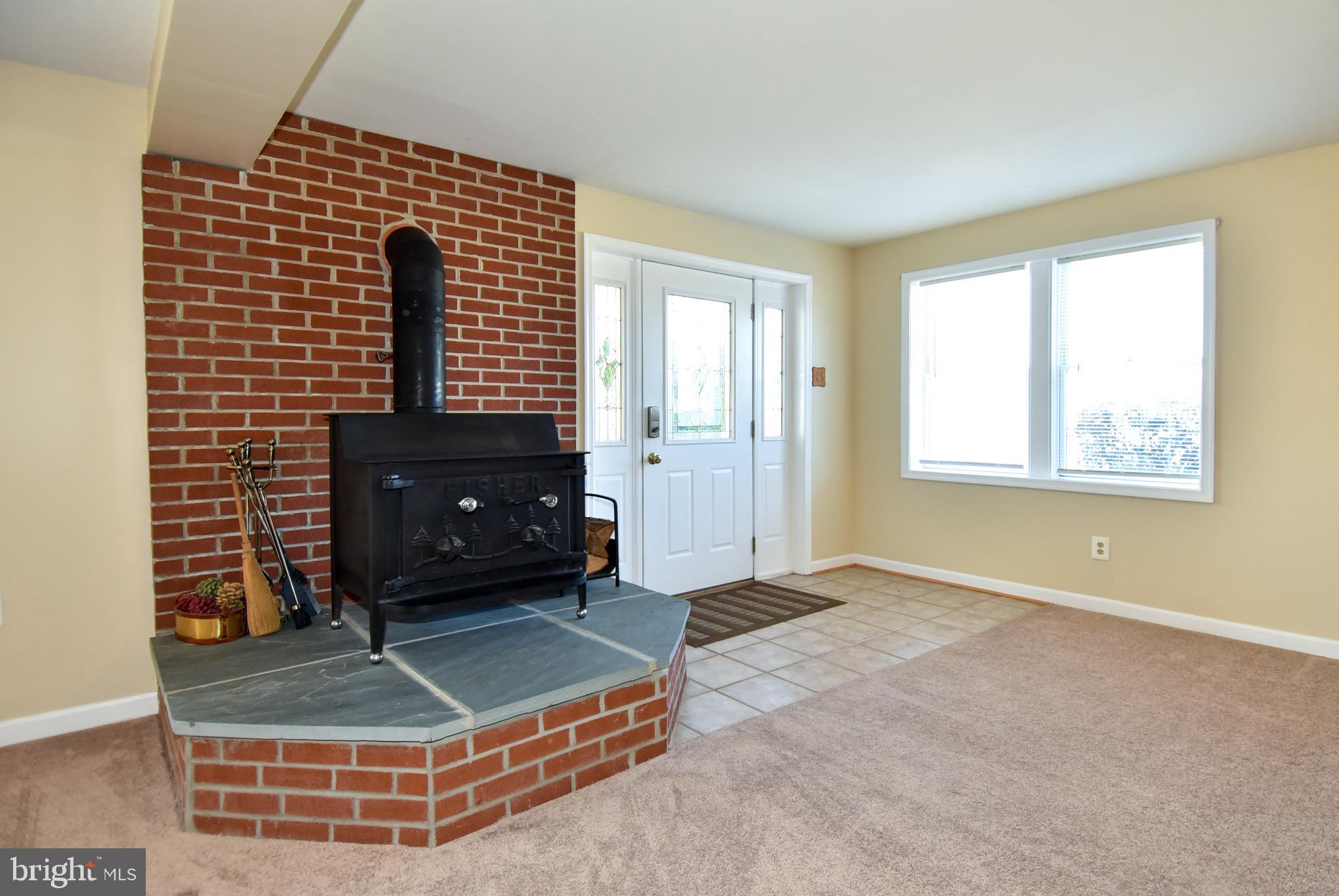 27111 Purdum Road Damascus, MD 20872 - Photo 44 of 84 LL WOOD BURNING STOVE