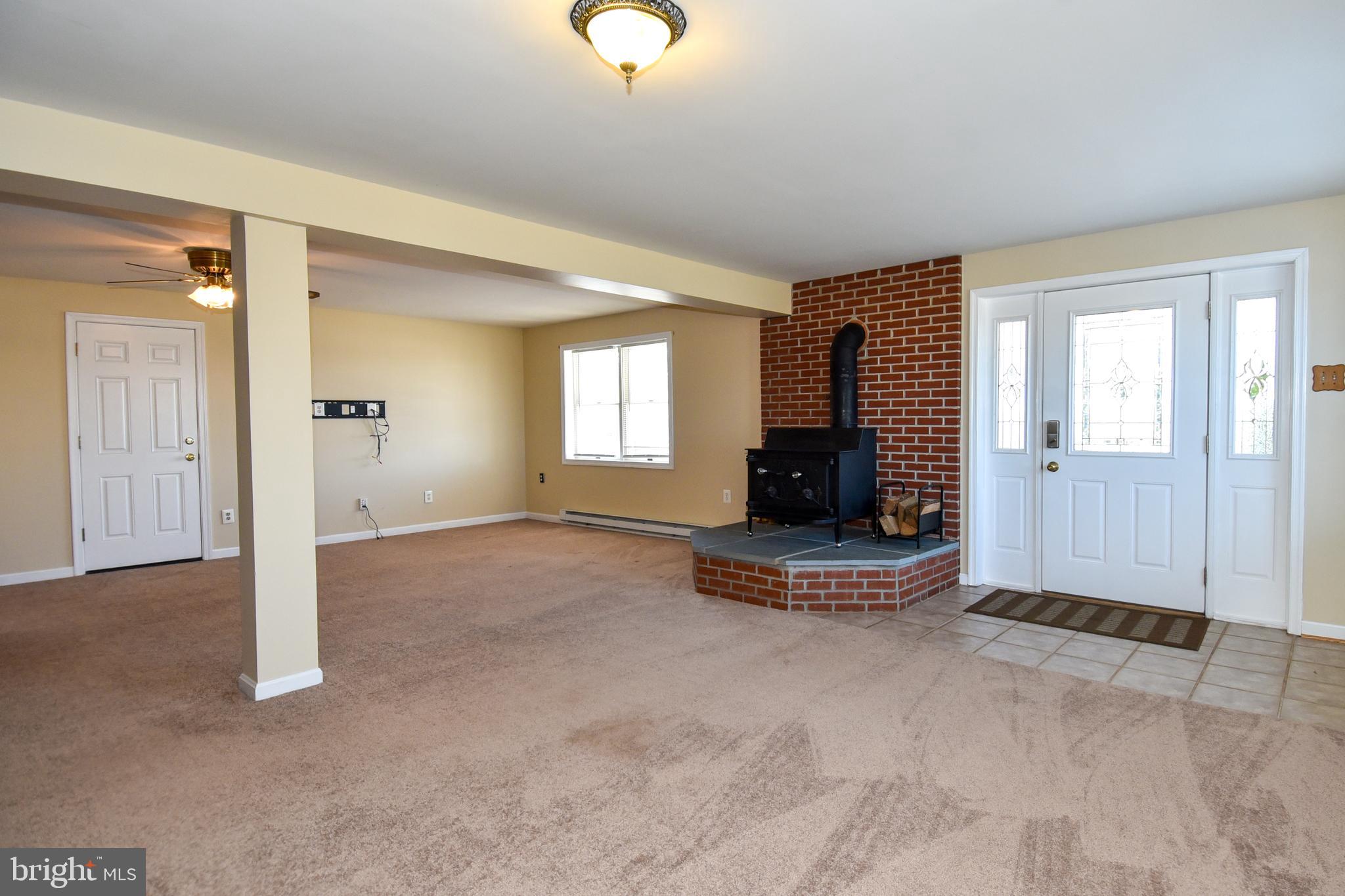 27111 Purdum Road Damascus, MD 20872 - Photo 46 of 84 LL PRIVATE ENTRANCE FROM DRIVEWAY
