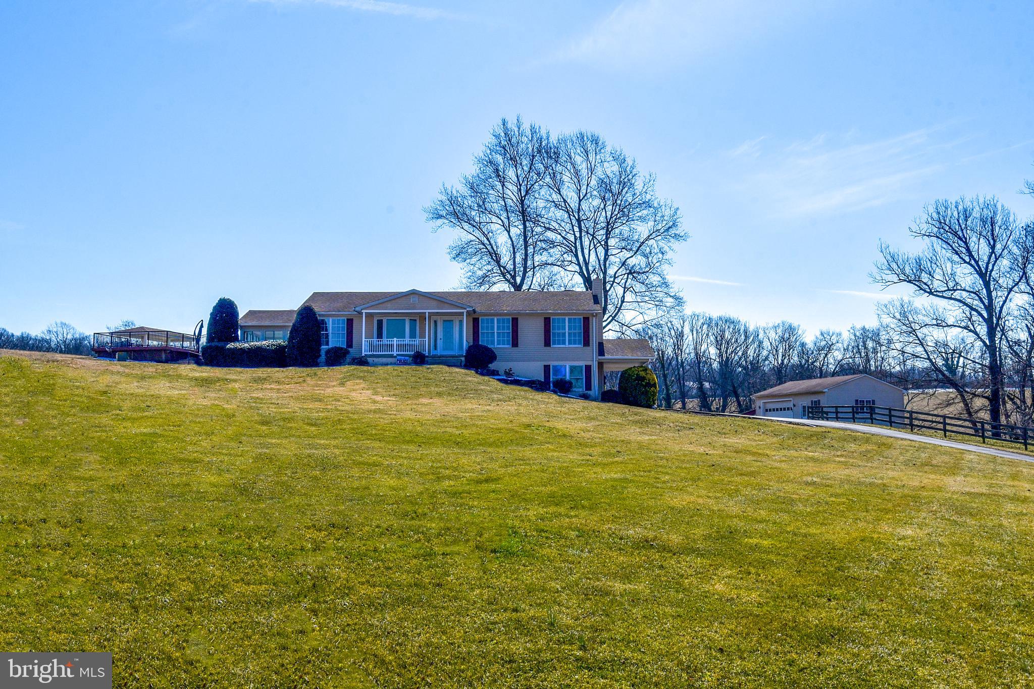 27111 Purdum Road Damascus, MD 20872 - Photo 5 of 84 4 BED RM 3 BATH 2 LEVEL HOME TOTALING 3,608 SQ FT