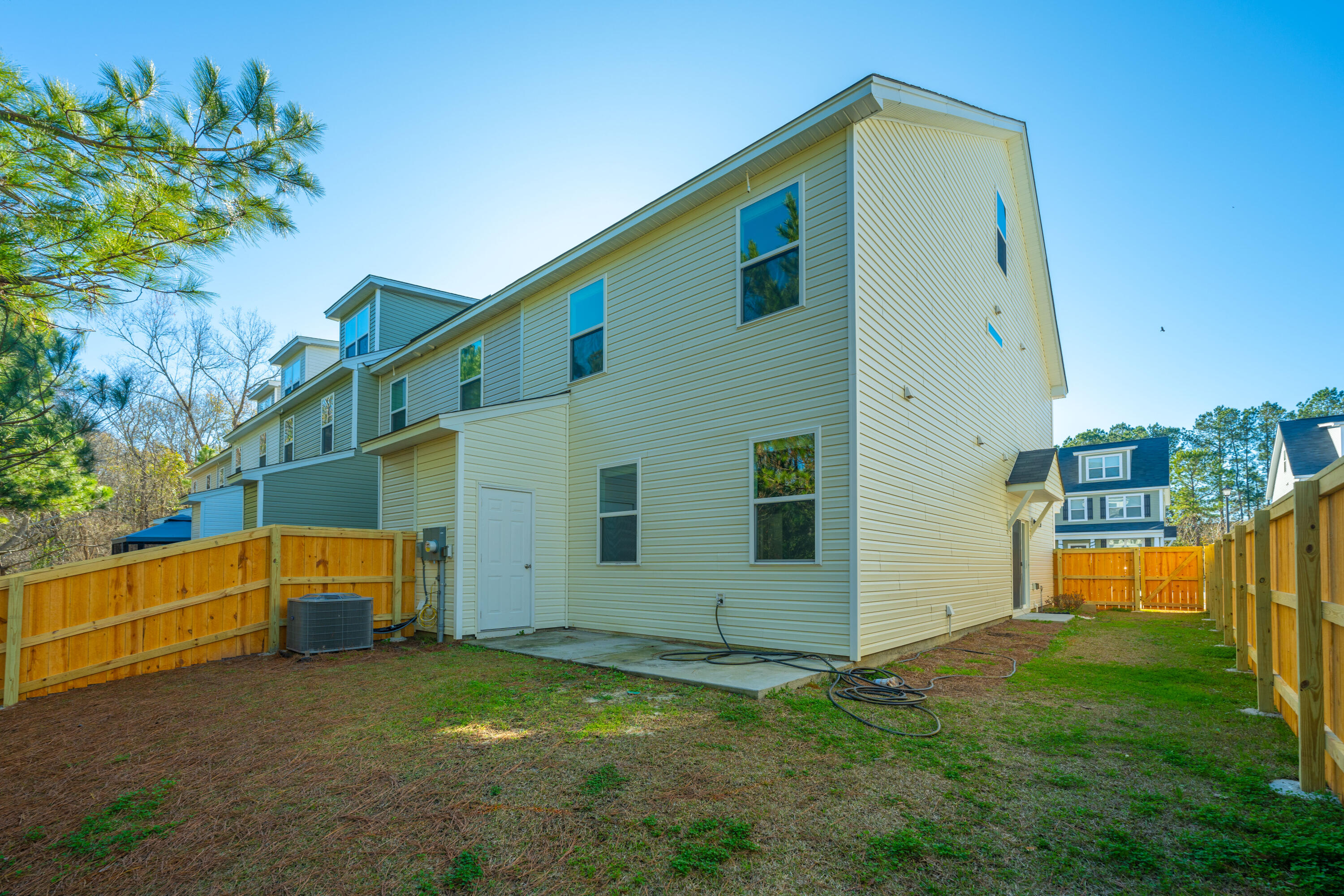 196 Woodward Road Goose Creek, SC 29445 - Photo 7 of 38 196WoodwardRd038