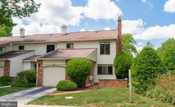 $450,000 | 209 Chase Road, Chesterbrook, PA 19087