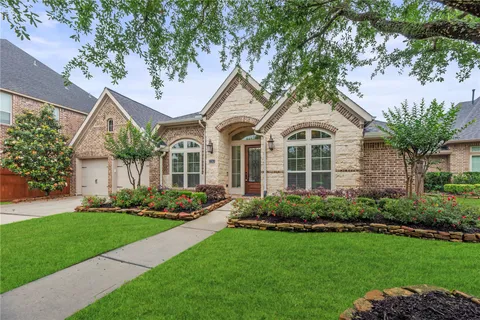 $650,000 | 27602 Lakeway Trail Lane, Fulshear, TX 77441