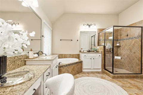 $650,000 | 27602 Lakeway Trail Lane, Fulshear, TX 77441