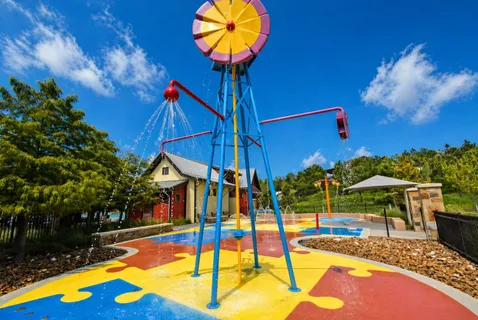 $650,000 | 27602 Lakeway Trail Lane, Fulshear, TX 77441