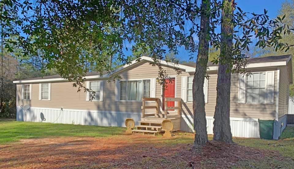437 Ruckel Drive DeFuniak Springs, FL 32433 - Photo 1 of 26 Welcome Home