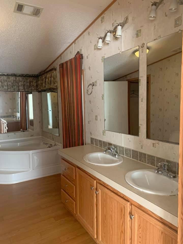 437 Ruckel Drive DeFuniak Springs, FL 32433 - Photo 12 of 26 82122308_10218469206418604_7524965689673
