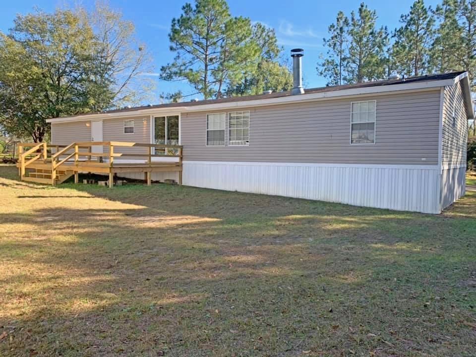 437 Ruckel Drive DeFuniak Springs, FL 32433 - Photo 24 of 26 81642740_10218469194938317_6576978270422